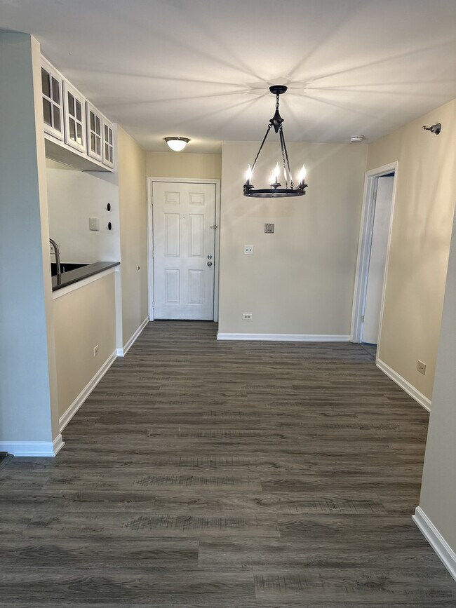 Foto del edificio - 214 Glengarry Dr