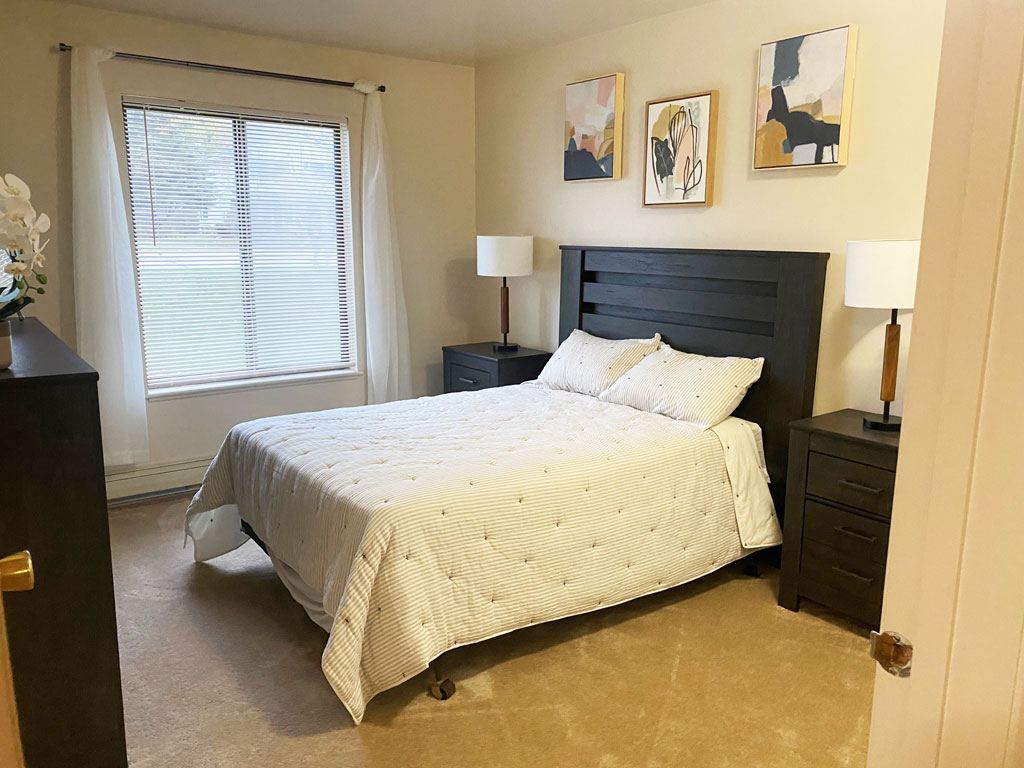 Wood Creek Apartments 3113 15th St Kenosha, WI