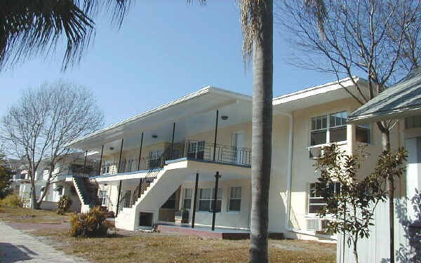 Building Photo - Tropic Aire Apartments