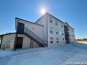 Foto del edificio - 648 Monticello Ct