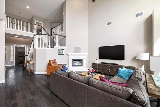 Foto del edificio - 1408 Saddlespur Ln