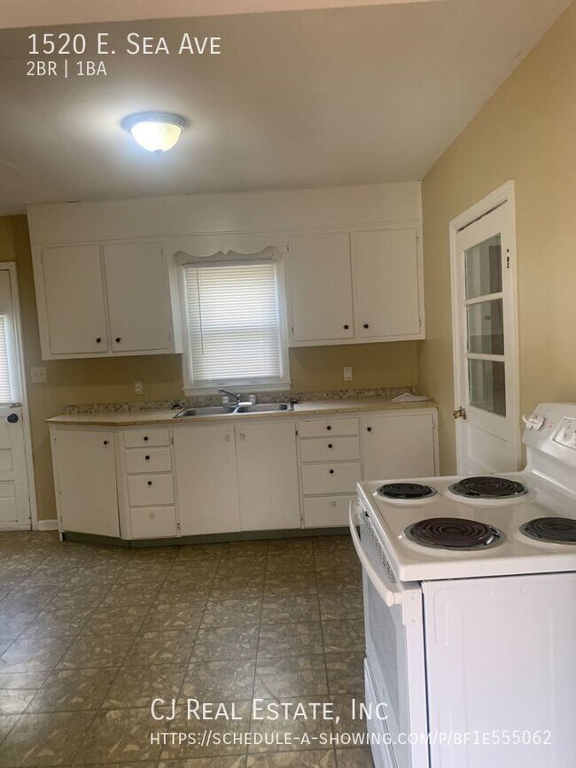 Foto del edificio - 1520 E Sea Ave