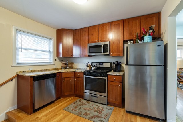 Building Photo - 645 Hibbard Rd