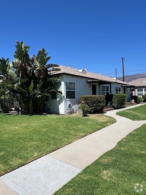 Building Photo - 414 N Glenwood Pl