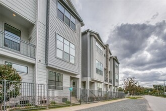 Building Photo - 1508 Beall St