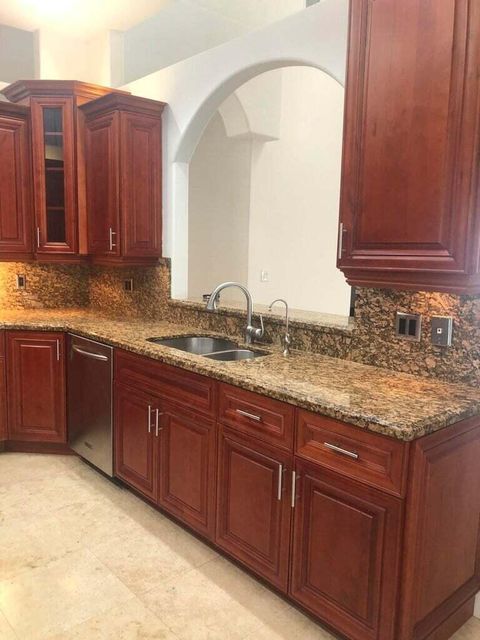 Foto del edificio - 8649 NW 57th Ct