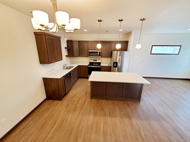 Building Photo - 4450 Cumberland Loop