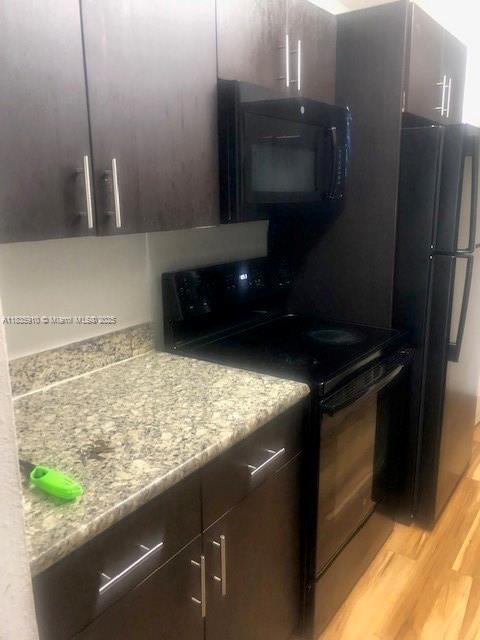 Foto del edificio - 3979 NW 87th Ave