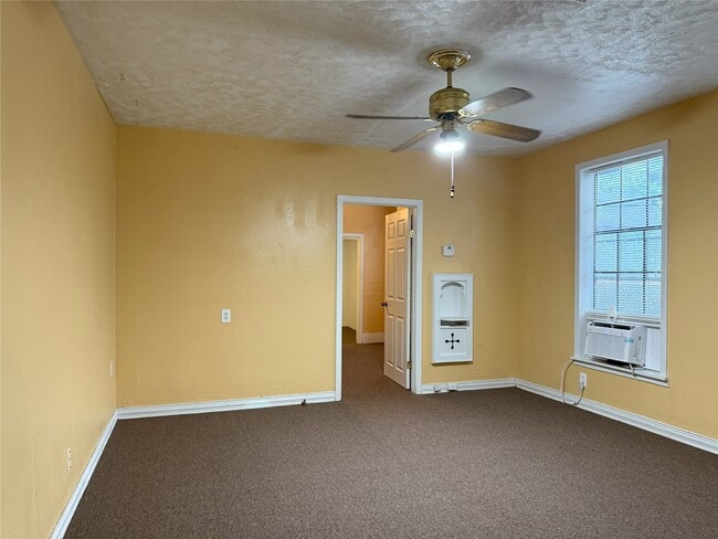 Foto del edificio - 723-727 W 27th St