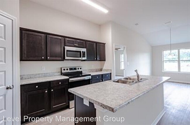 Foto del edificio - 3 br, 2 bath House - 3905 Chesterfield Lane