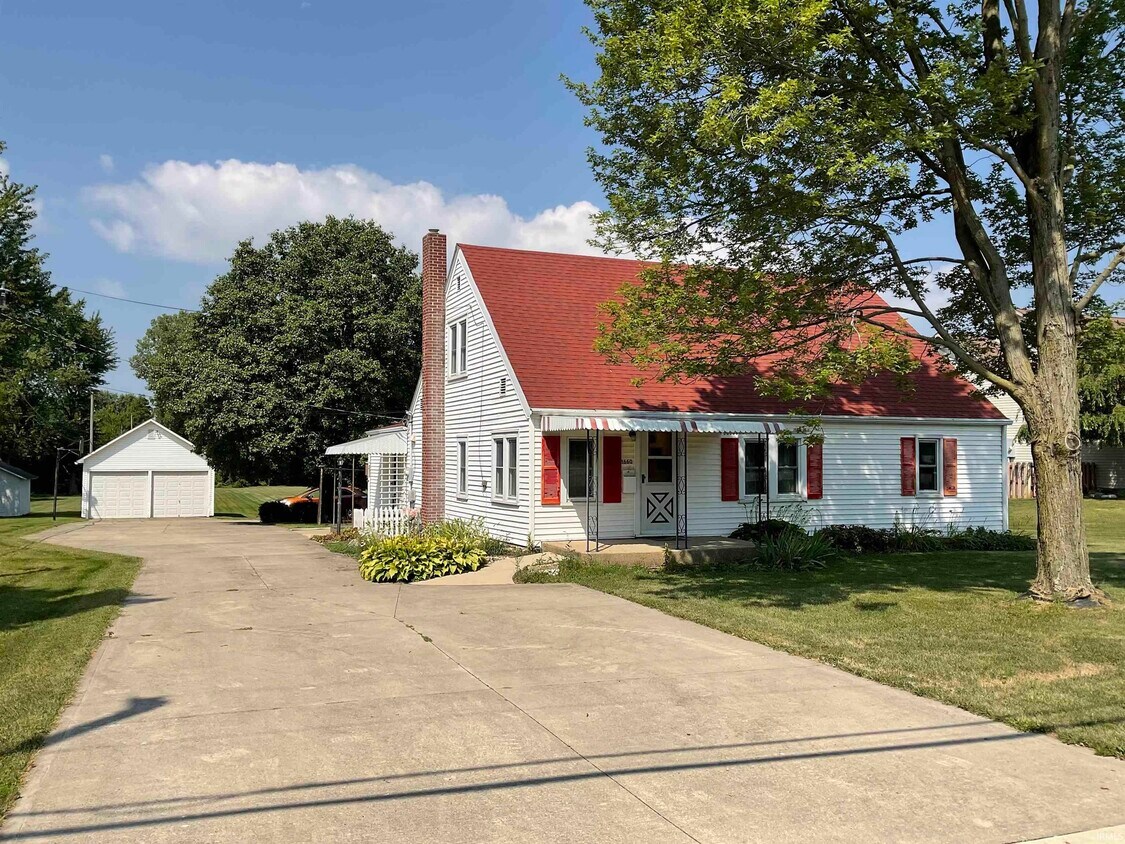 Foto principal - 1660 Green Rd