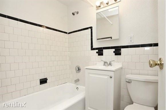 Primary Photo - 4212 Fairfax Rd