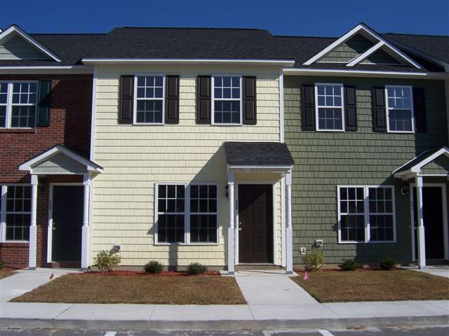 Foto del edificio - Cute Town Home Close to Town
