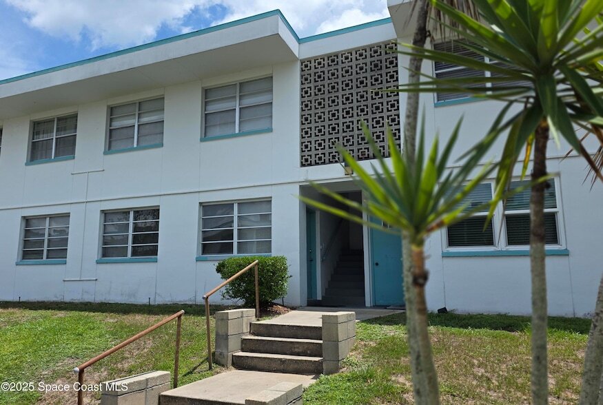 Foto principal - 8401 N Atlantic Ave