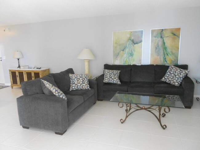 Foto del edificio - 2800 N Ocean Dr