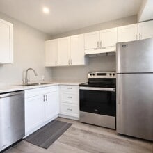 Building Photo - 2053 Lanark Ct
