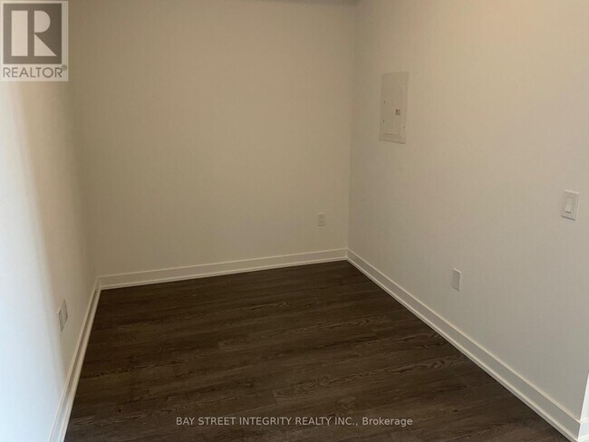 Photo du bâtiment - 50 O'Neill Rd