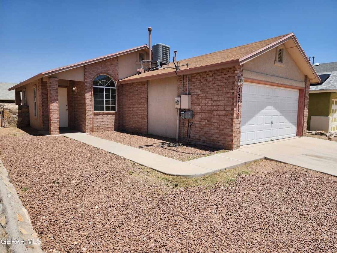 Primary Photo - 12413 Tierra Ana Ct