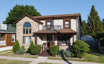 Building Photo - 4730 5th Ave