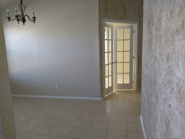 Foto del edificio - 6505 Blazing Star Dr