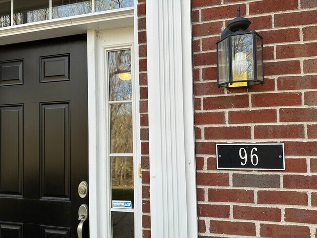 Foto del edificio - 96 11th St NW