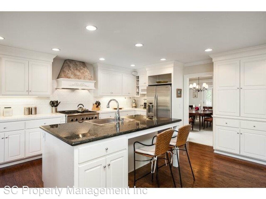 Building Photo - 4 br, 3 bath House - 323 Castilian Way