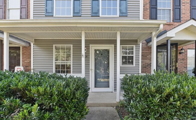 Building Photo - 8204 Golf Ridge Dr