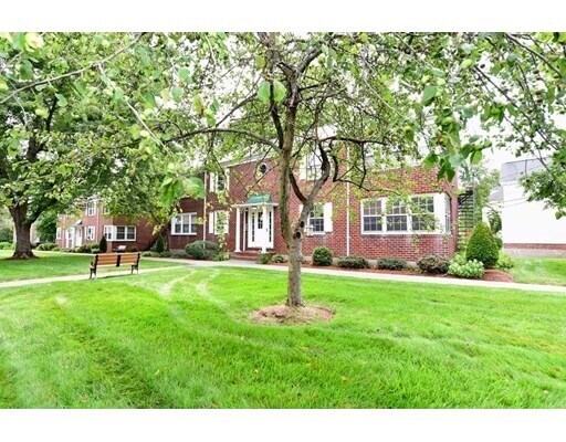 Foto del edificio - 3 Parkview Ln