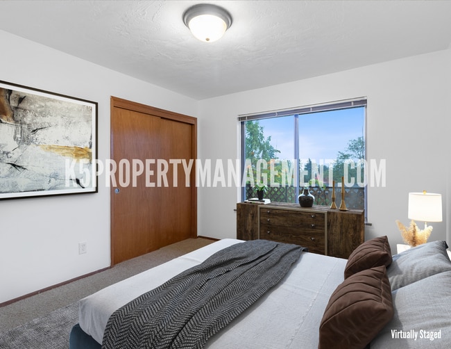 Interior Photo - Town and Country Apartments