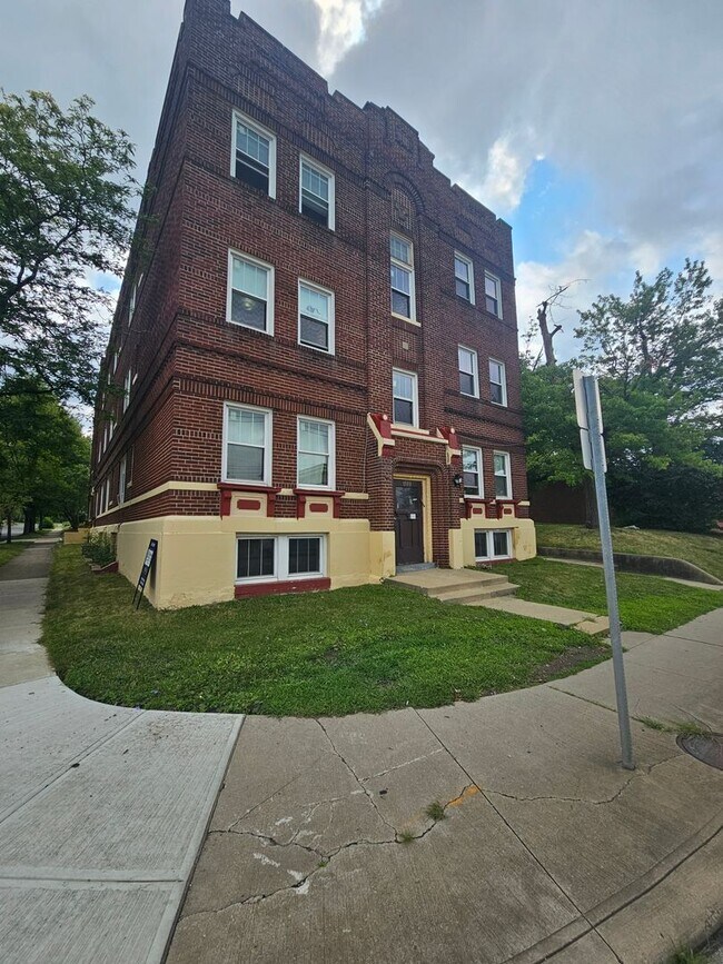 Foto del edificio - 1933 Lee Rd