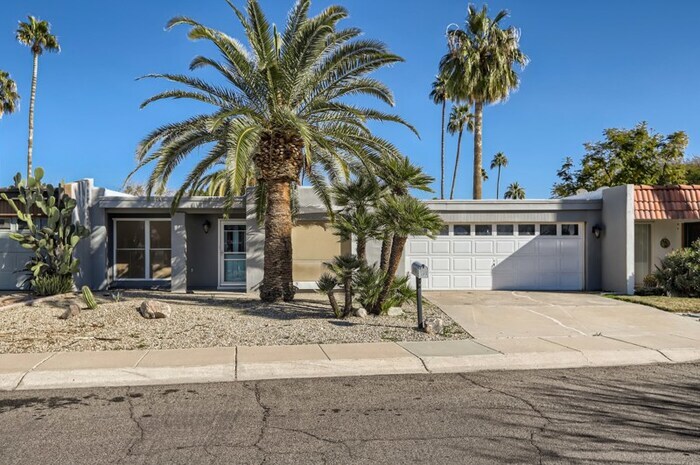 Primary Photo - 177 Bahia Lane E, Litchfield Park, AZ, 85340