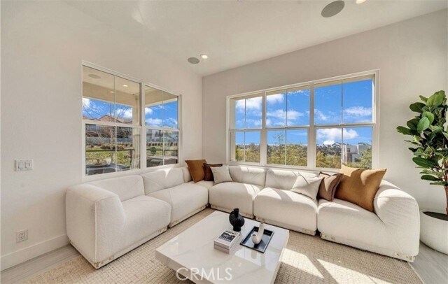 Building Photo - 26384 Paseo Lluvia