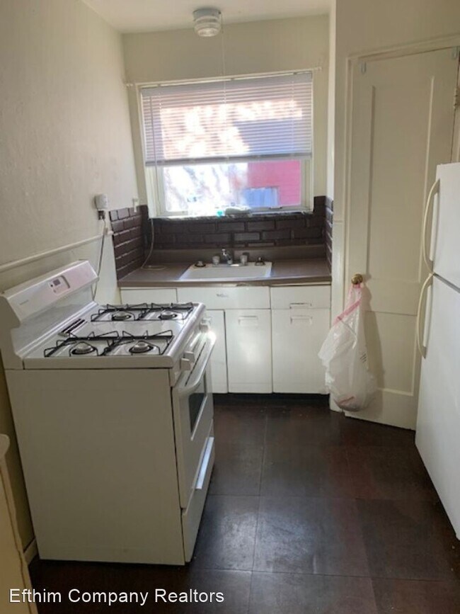 Foto del edificio - 1 br, 1 bath House - 7504 Vermont Ave.