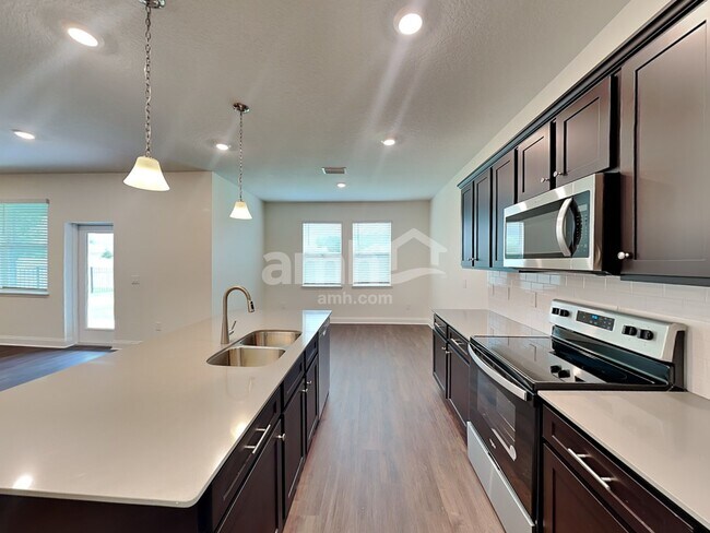 Foto del edificio - 2608 Sunrise Landing Loop