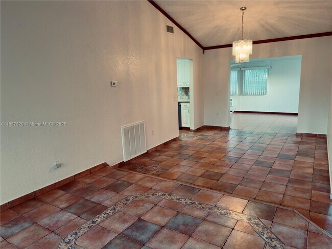 Foto del edificio - 8510 NW 8th St