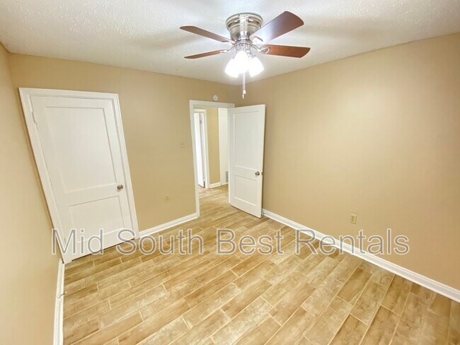 Building Photo - 1783 Edmondson Ave