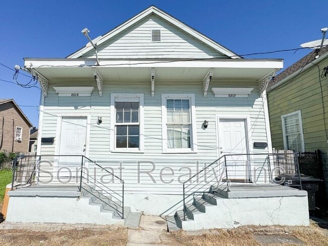 Photo - 2215 N Galvez St Apartment