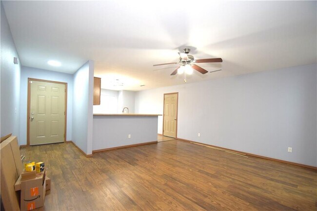 Foto del edificio - 132 Sage St