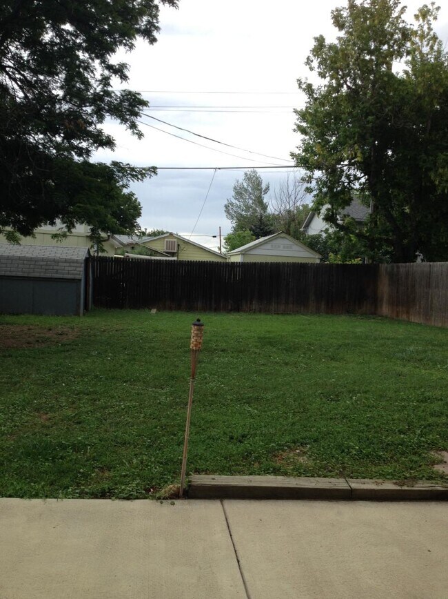 Back Yard - 906 Van Gordon St