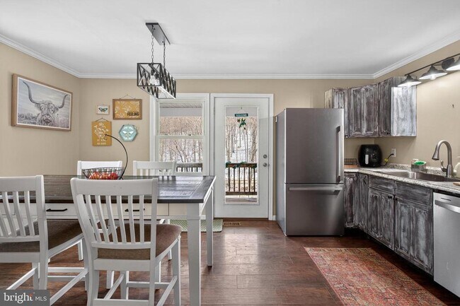 Foto del edificio - 1238 Logger Dr