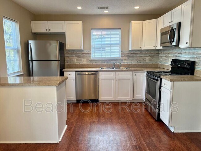 Foto del edificio - 1248 Shoebridge Dr