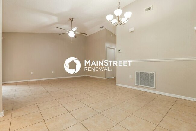Building Photo - 3 Bedroom Pet-Friendly Home in New Port Richey, FL with Main Street Renewal