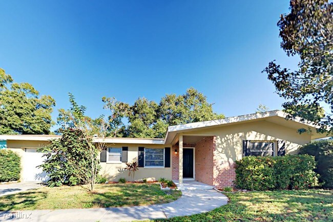Building Photo - 1536 Sandy Ln