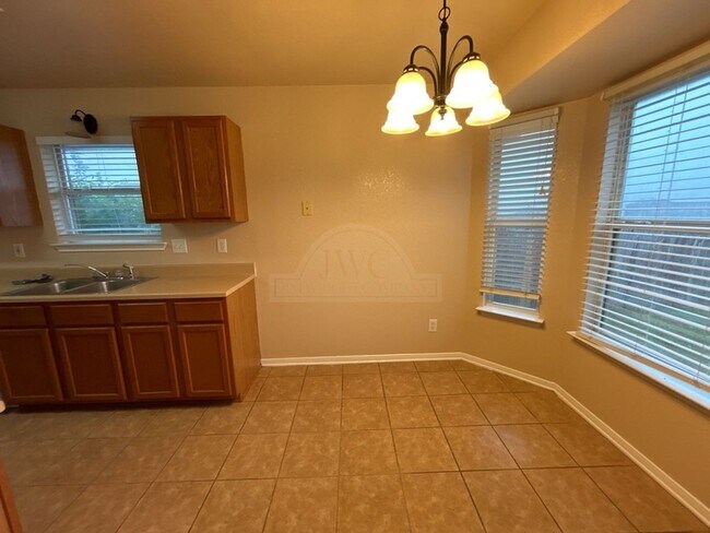 Foto del edificio - 2505 Southwood Dr