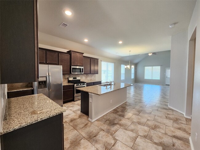 Building Photo - 22115 Dove Valley Ln