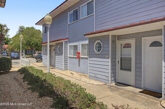 Building Photo - 1664 Beach Blvd