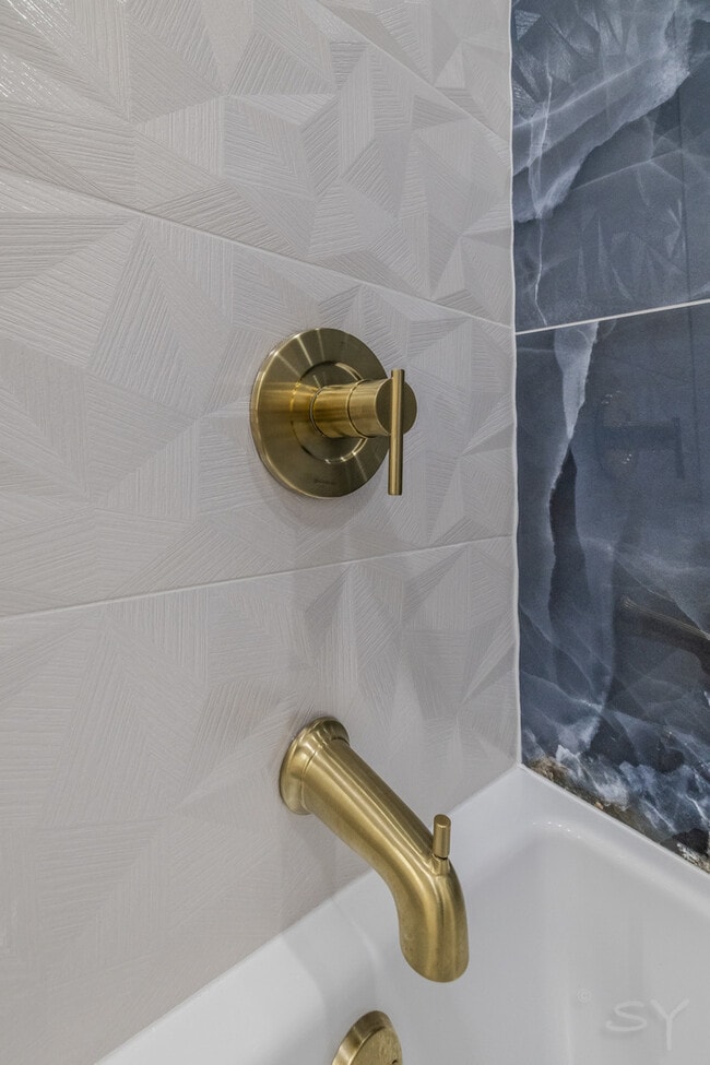 Foto del edificio - 2949 W 25th Pl