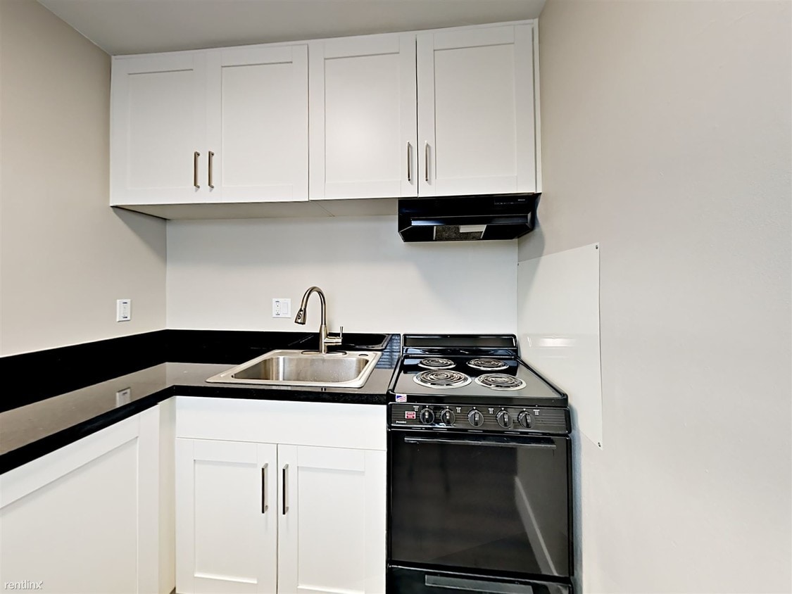 Studio, 1 bath - 617 S 9th St Apt 7 - Studio, 1 bath  - 617 S 9th St Apt 7