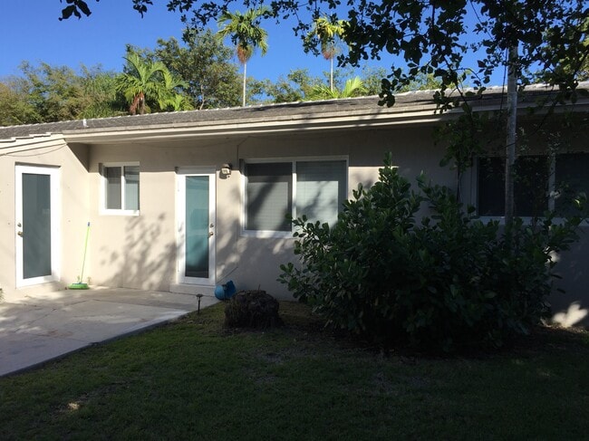 Building Photo - 5414 Orduna Drive