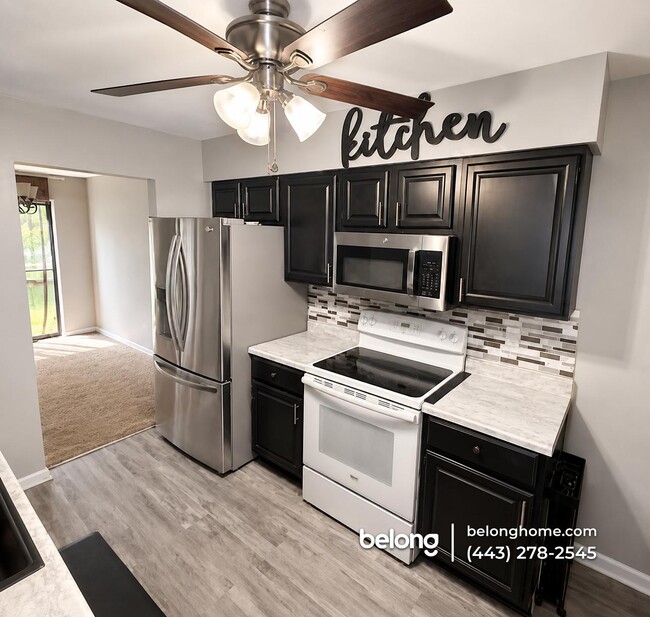 Building Photo - 9617 Axehead Ct
